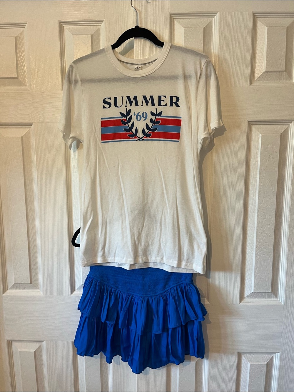 Alternative Women’s White Tee with Red & Blue Graphic - SUMMER 69 Size Small